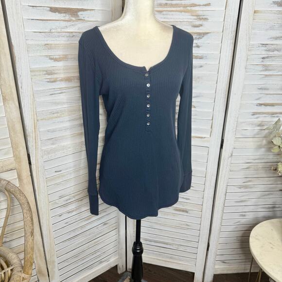 ABERCROMBIE & FITCH Y2K Bella Swan Ribbed Knit Henley Top Navy Large - Picture 2 of 16